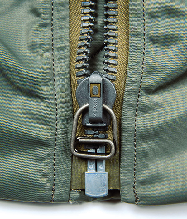 バズリクソンズ　MA-1 CROWN Zipper